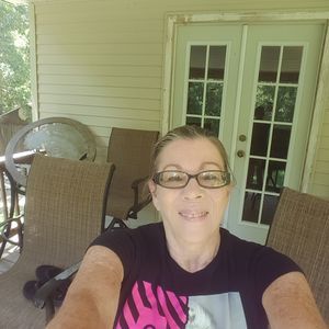 Meet your Posher, Sherry